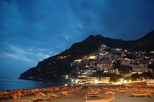 Bacio Del Sole B&B 포지타노 외부 사진